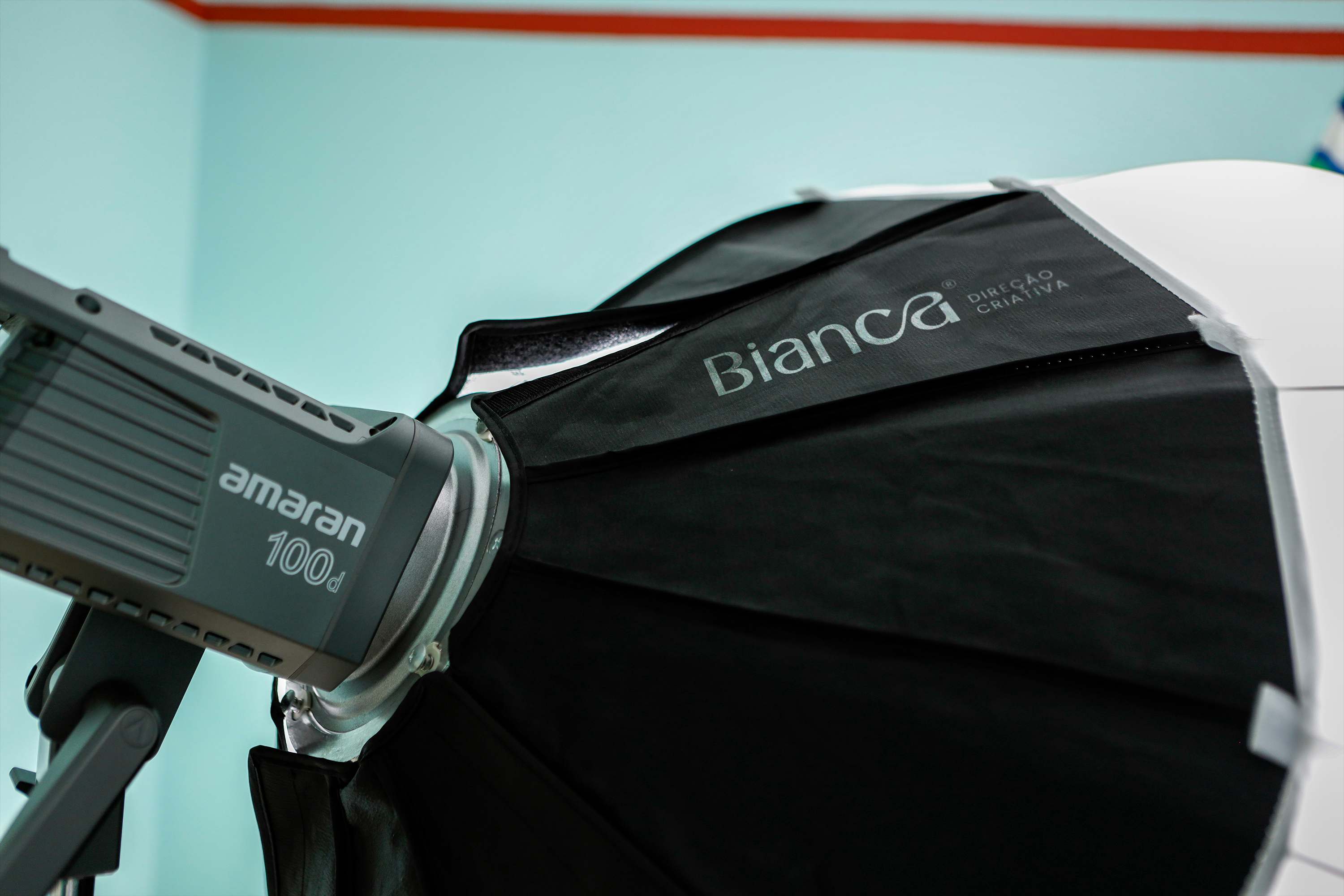 Bianca Direção Criativa professional equipment branding